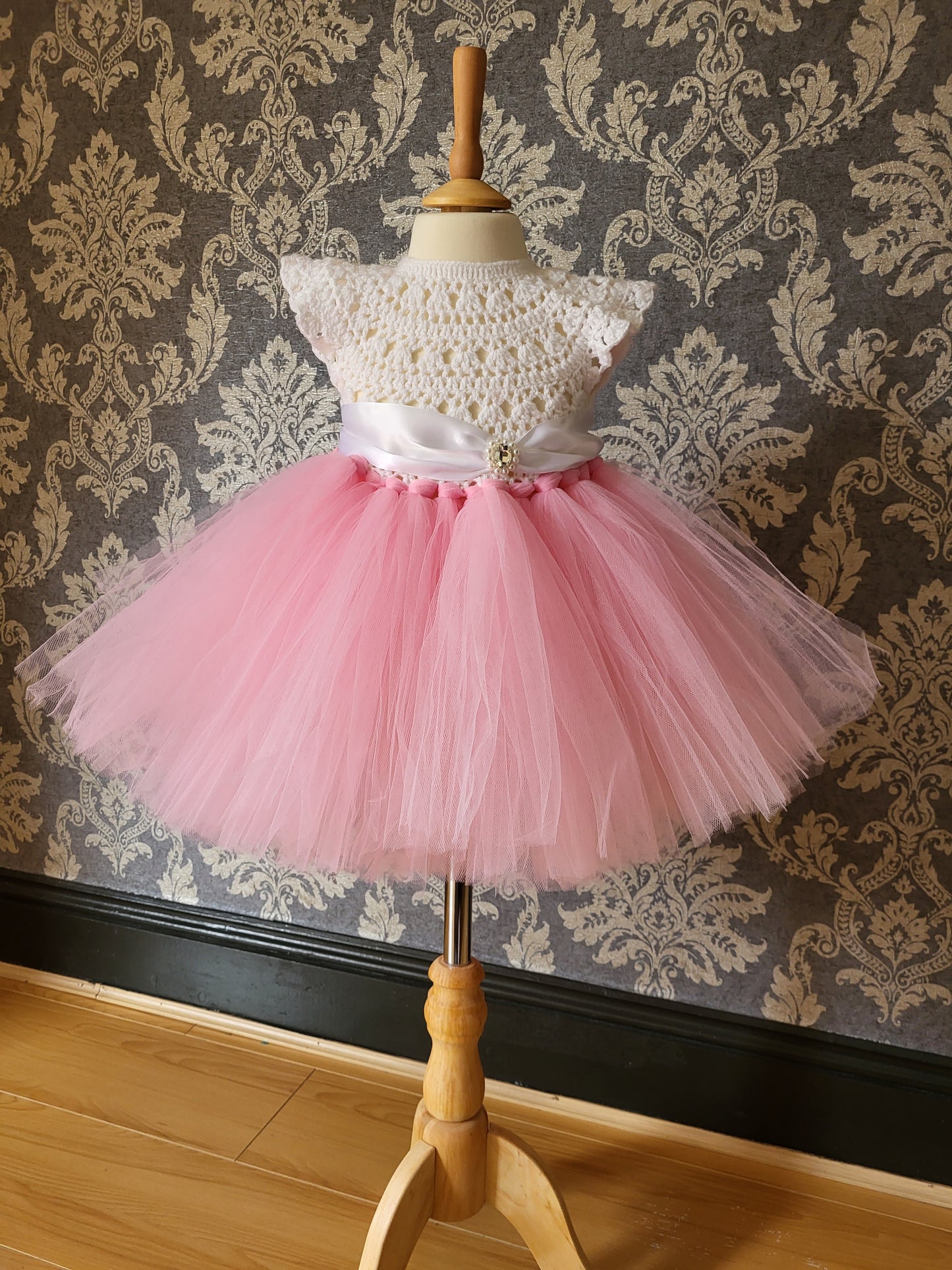 Handmade crochet girl tutu dress size 1 year UK