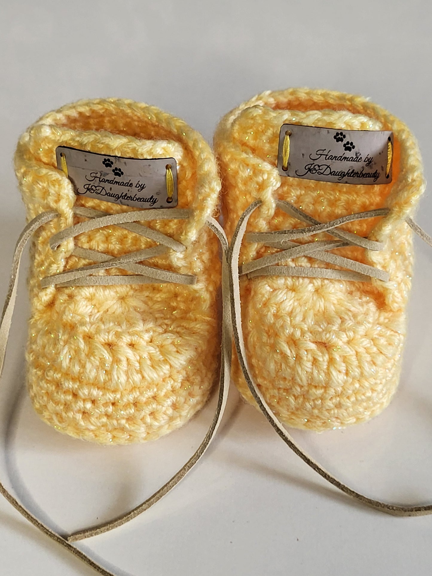 Crochet unisex baby boots