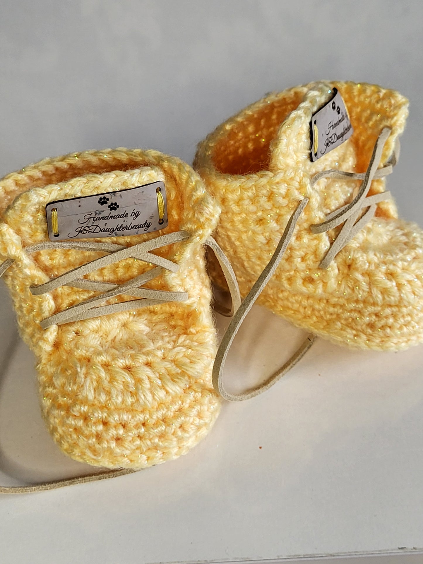 Crochet unisex baby boots
