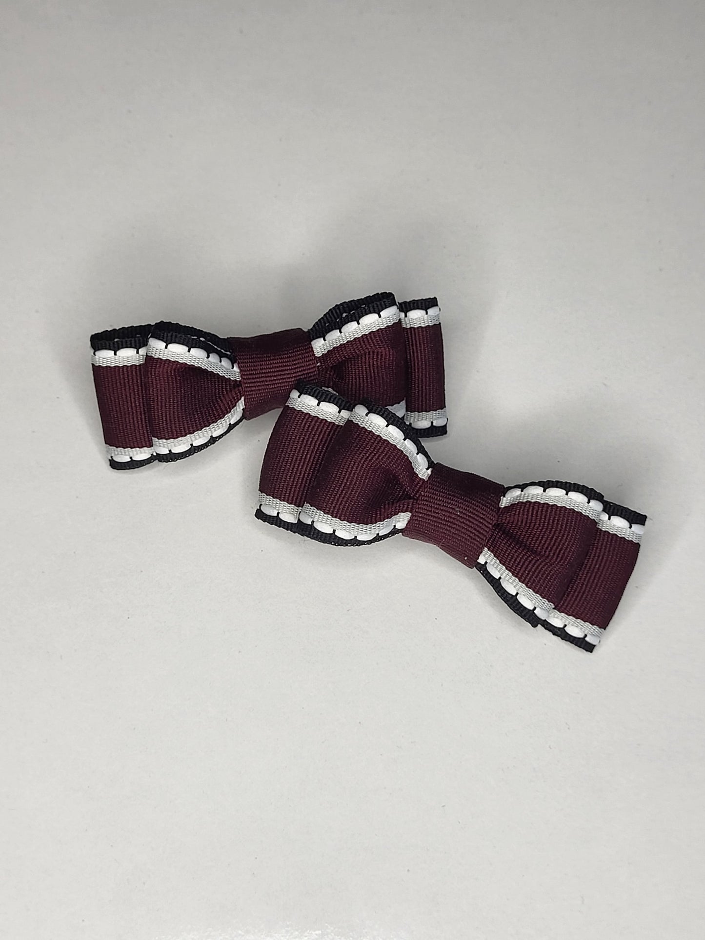 Hair bow clips x2