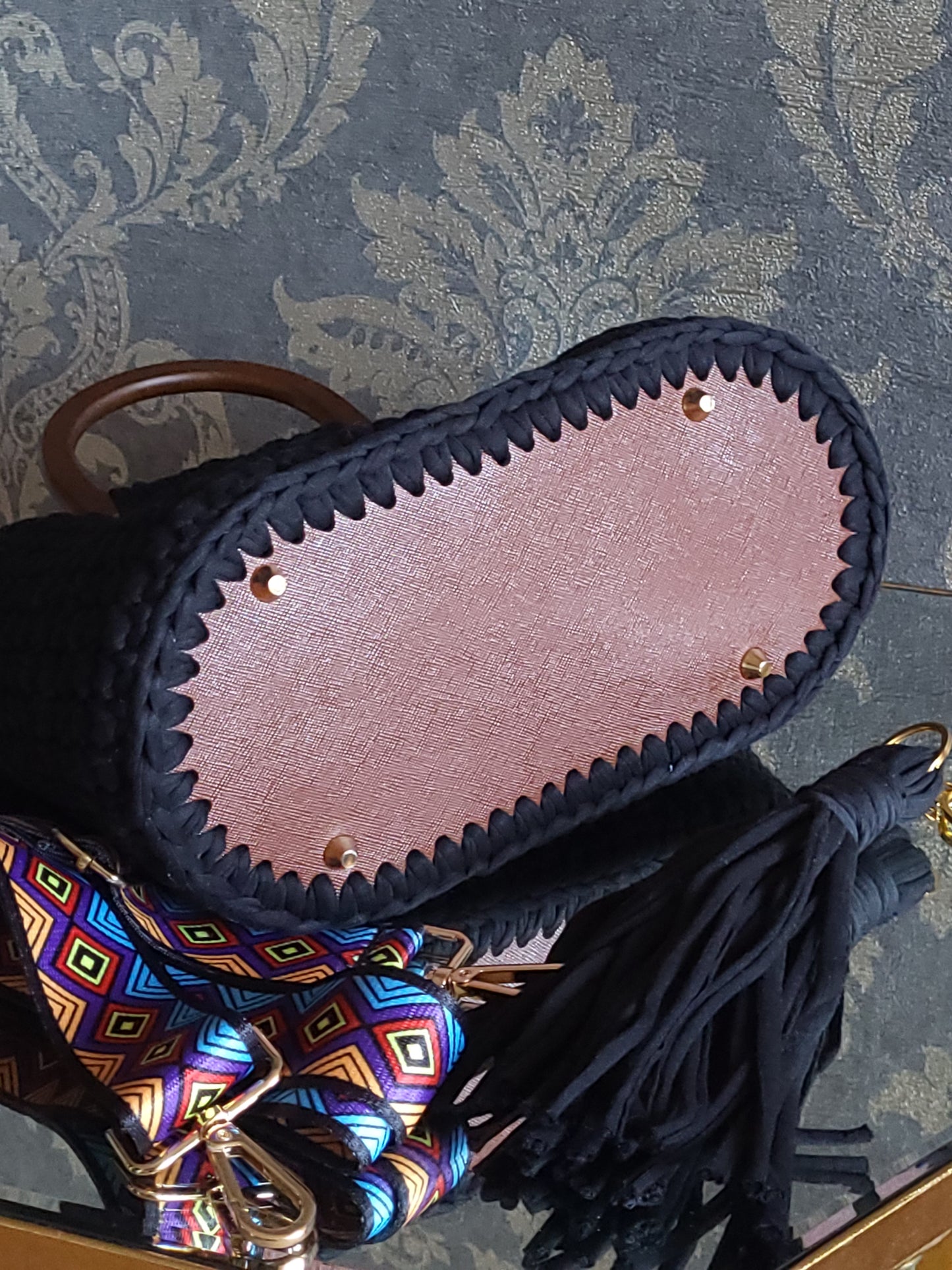 Handmade crochet handbags or cross body bag, classic and casual style
